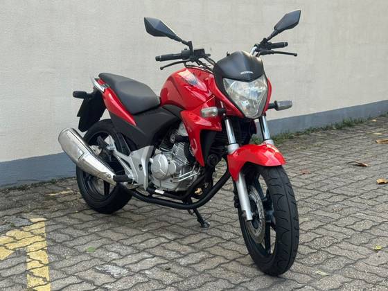 HONDA CB 300R HONDA CB 300R